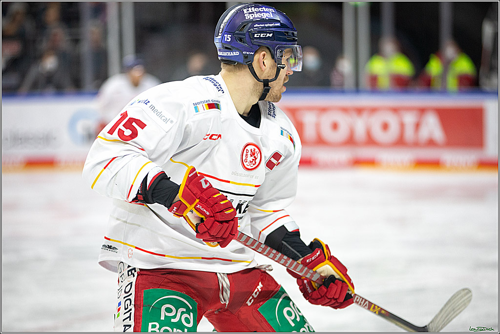 PENNY DEL; Koelner Haie- Duesseldorfer EG; Koeln, 16.01.2022